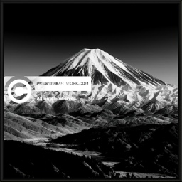 EXCEPTIONAL.UNO.ANGLED.BLACK.FRAME