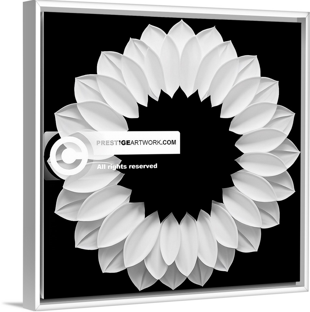 EXCEPTIONAL.CUATRO.SALON